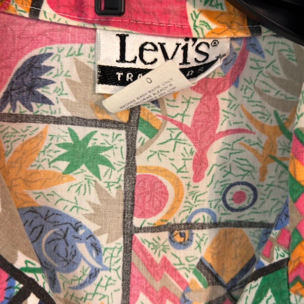 Vintage Levis Travelers Mens Medium Shirt 90s Novelty Animal Print Made in USA